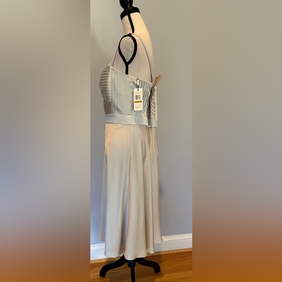 NEW* Calvin Klein Collection Evening Cocktail Dress Silky Fit & Flare Stone 14 - Picture 5 of 16